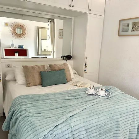 Royal Garden Sea Views By Deihu Experiences Apartment