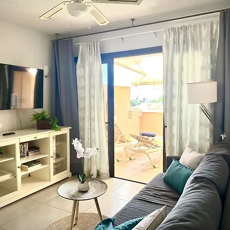 아파트 Royal Garden Sea Views By Deihu Experiences 플라야데라스아메리카스